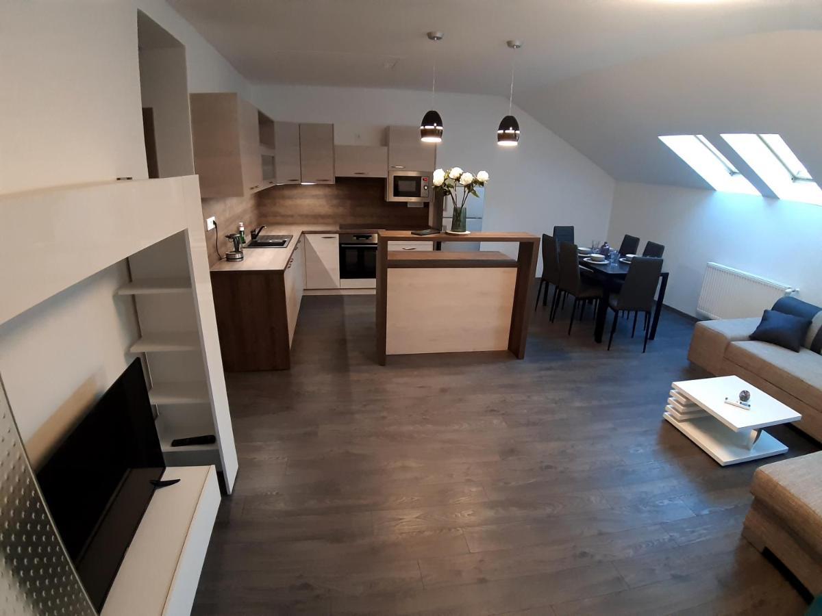 Hrnciarska Apartments كَشّا المظهر الخارجي الصورة