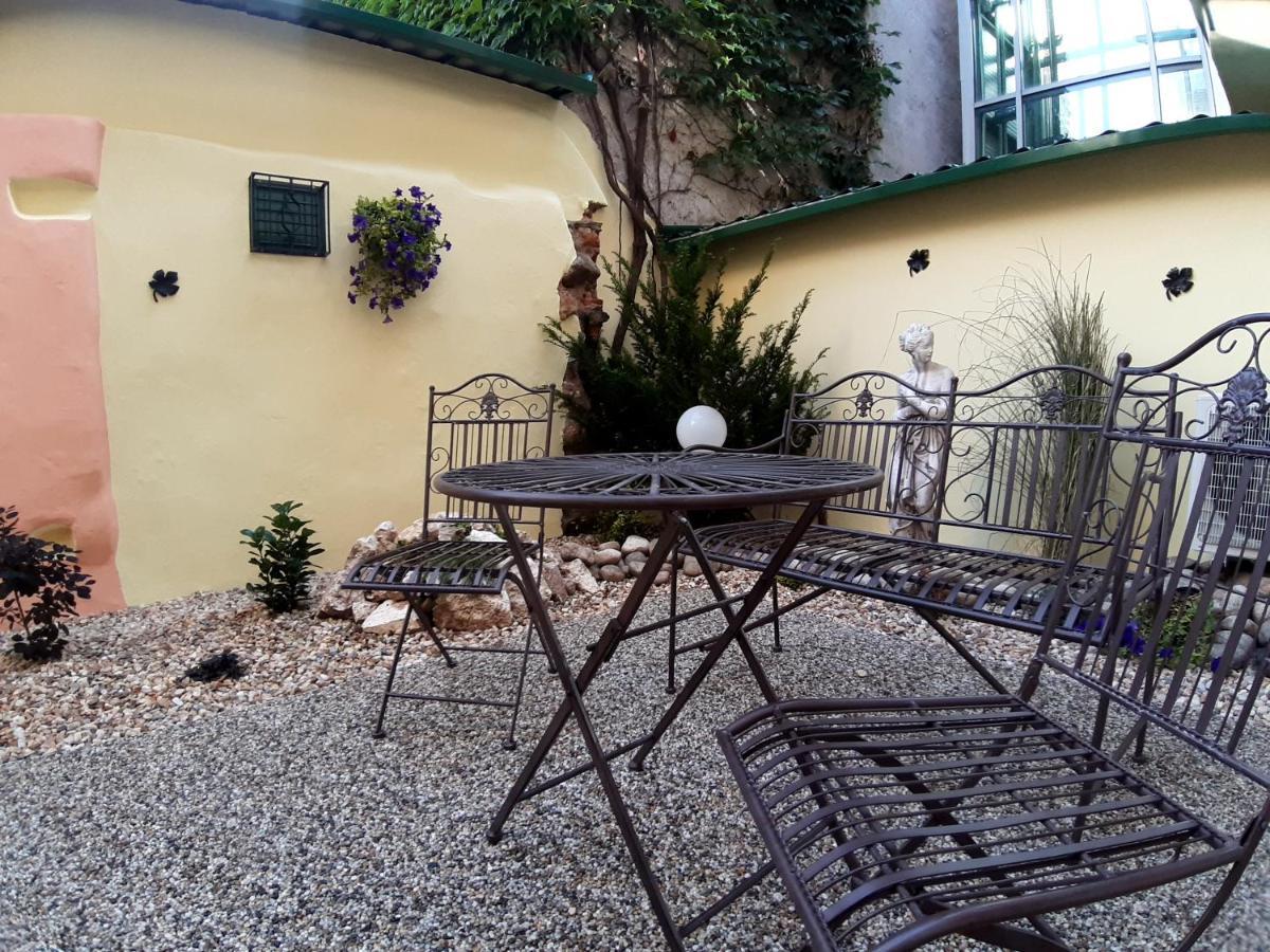 Hrnciarska Apartments كَشّا المظهر الخارجي الصورة